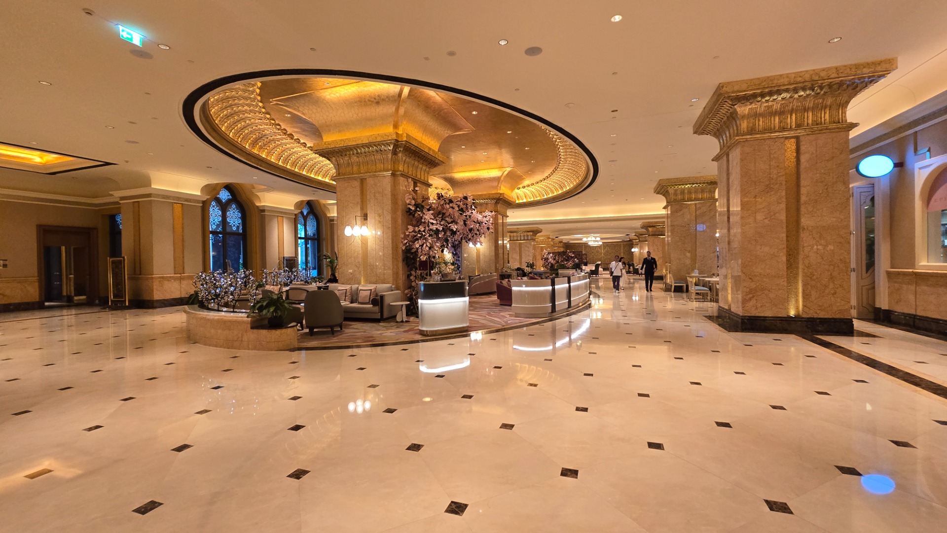 Emirates, Abu Dhabi