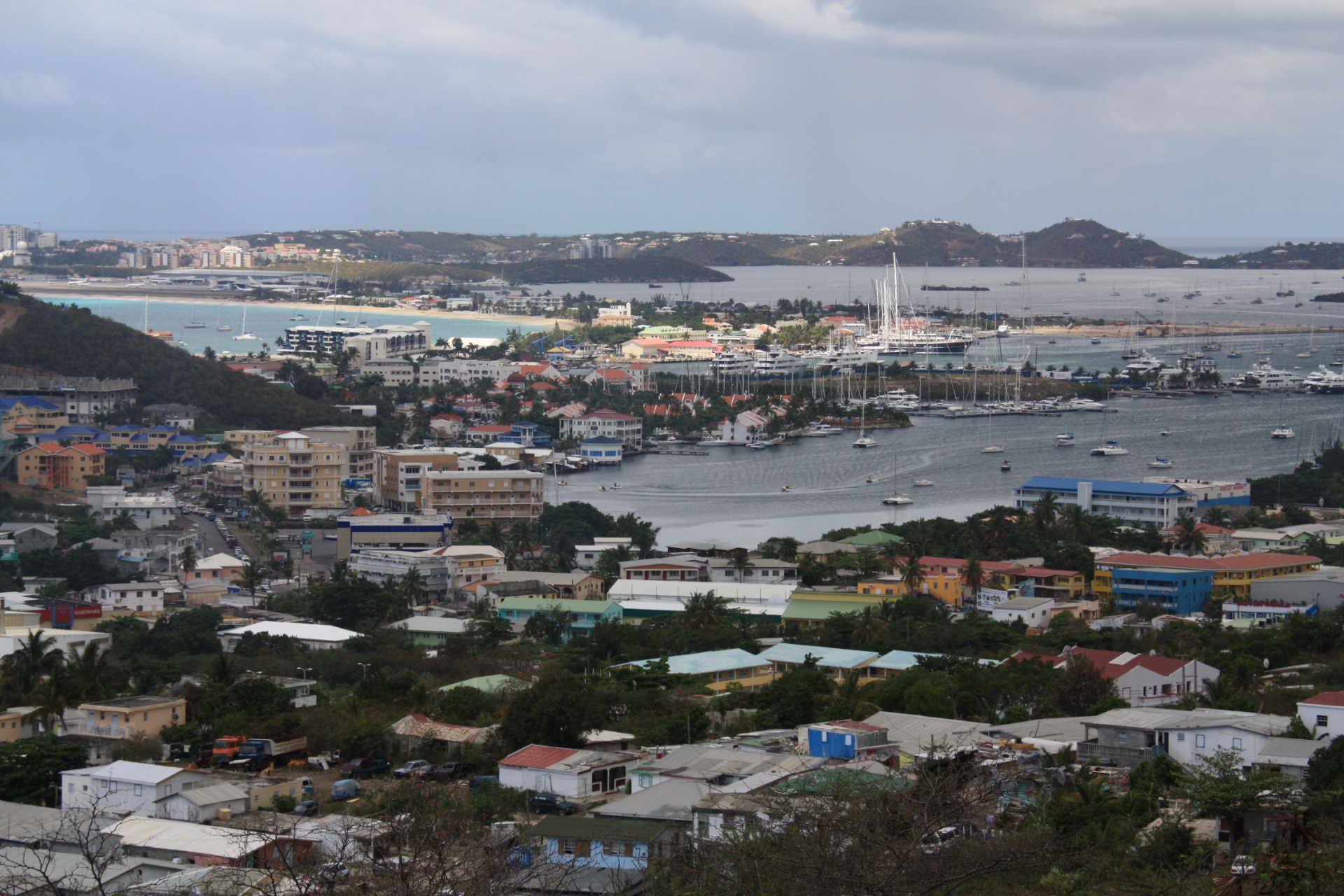 Ilha de Sint Maarten, São Martinho