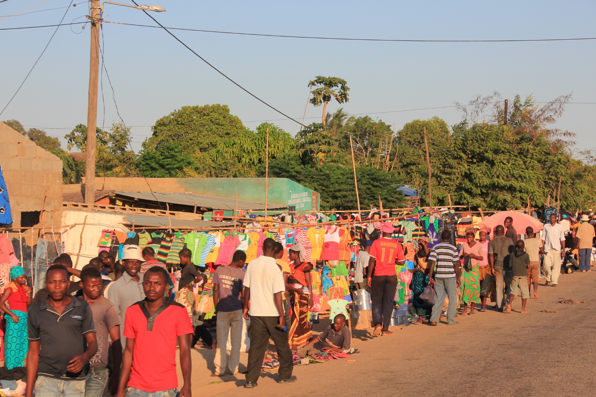 Paisagens ao longo da estrada de Nampula a Nacala