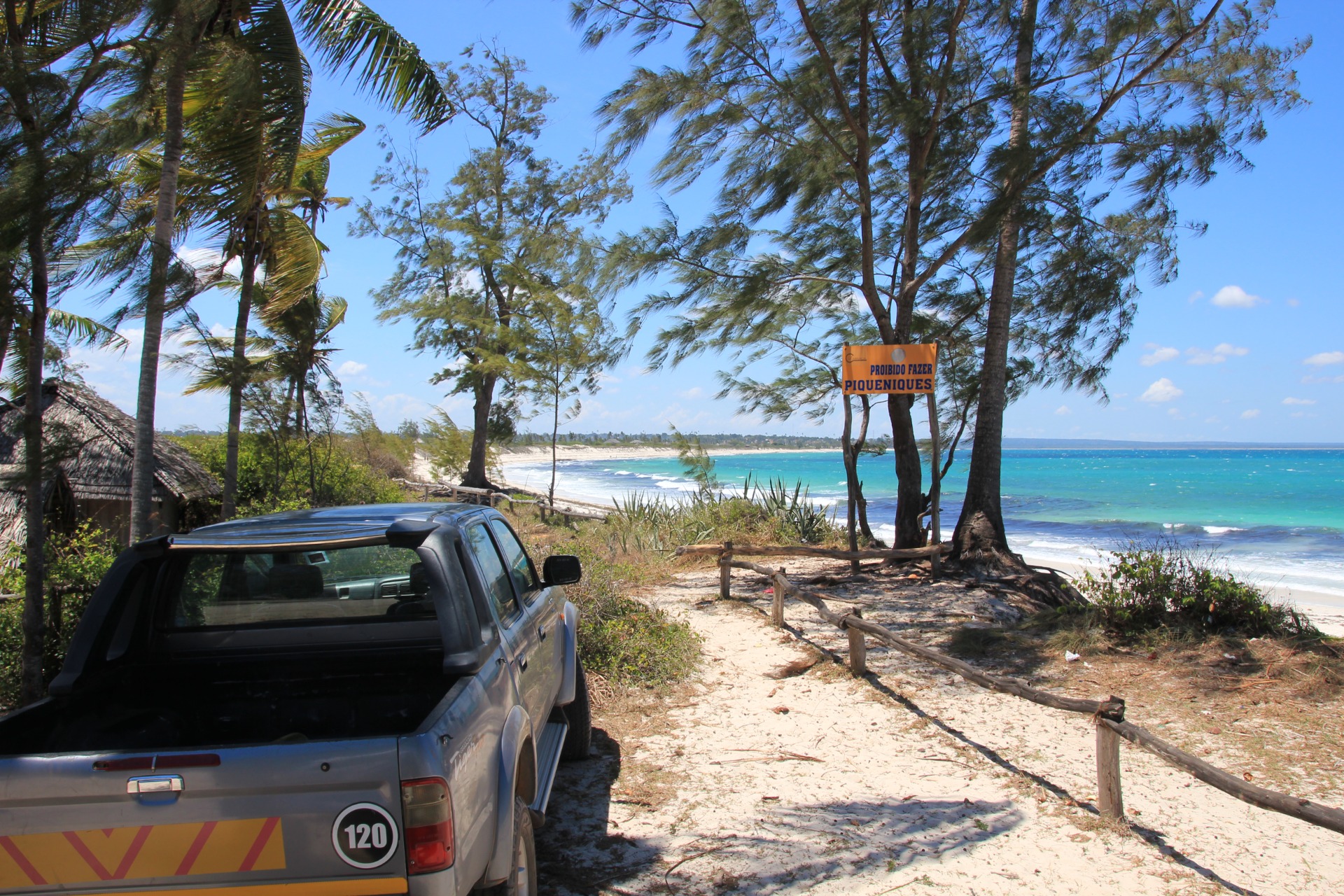Praia das Chocas. Moçambique
