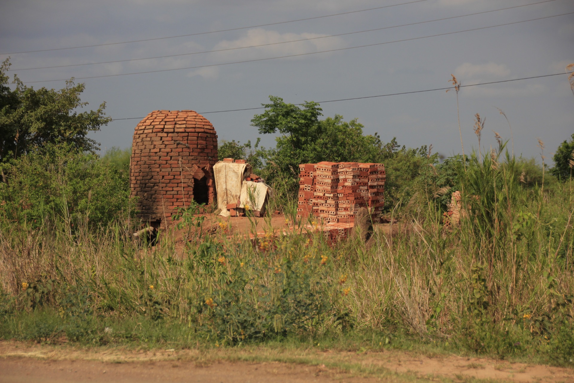 Paisagens ao longo da estrada de Maputo a Bilene
