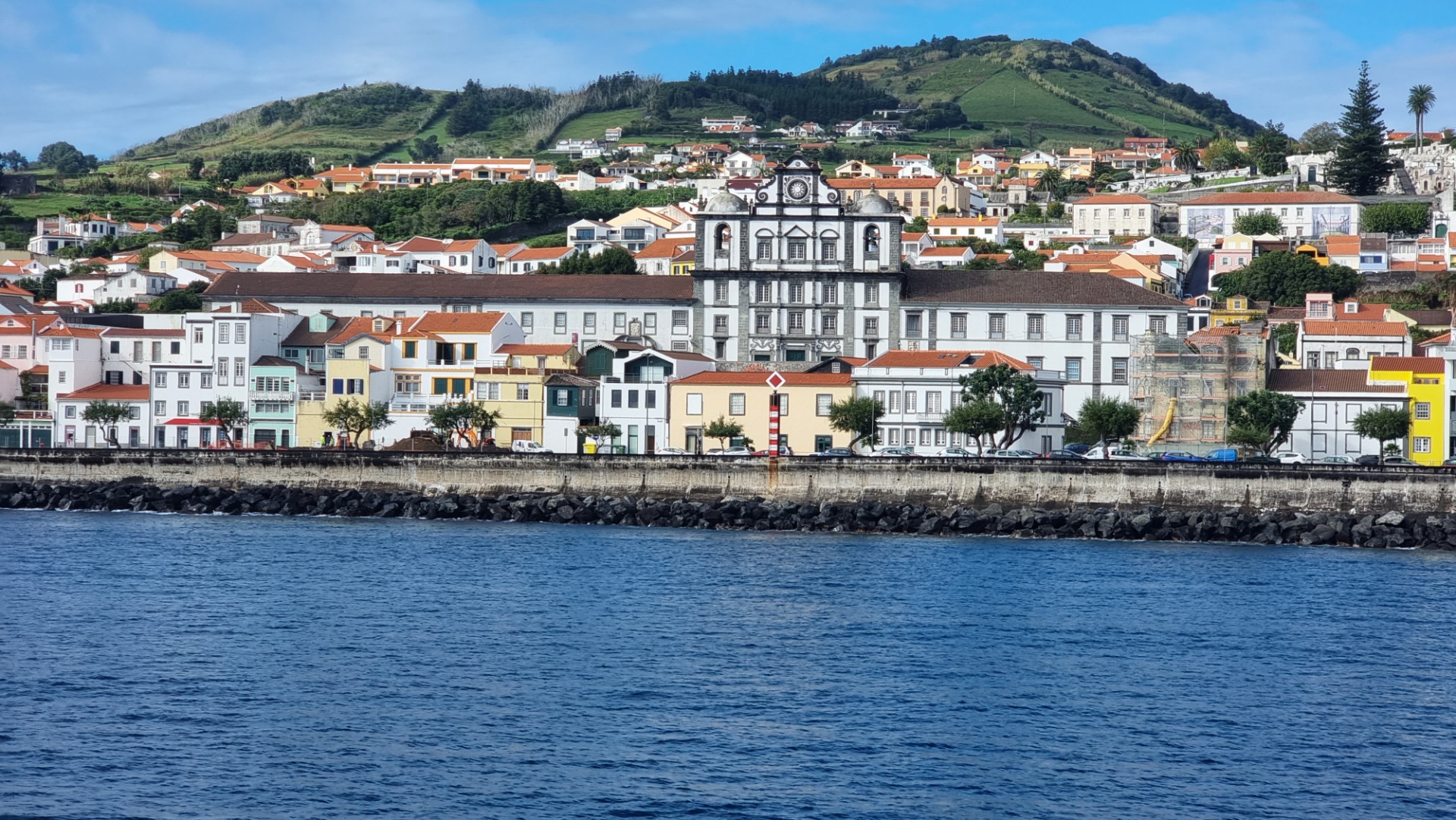 Visitando a Ilha do Faial (Açores)