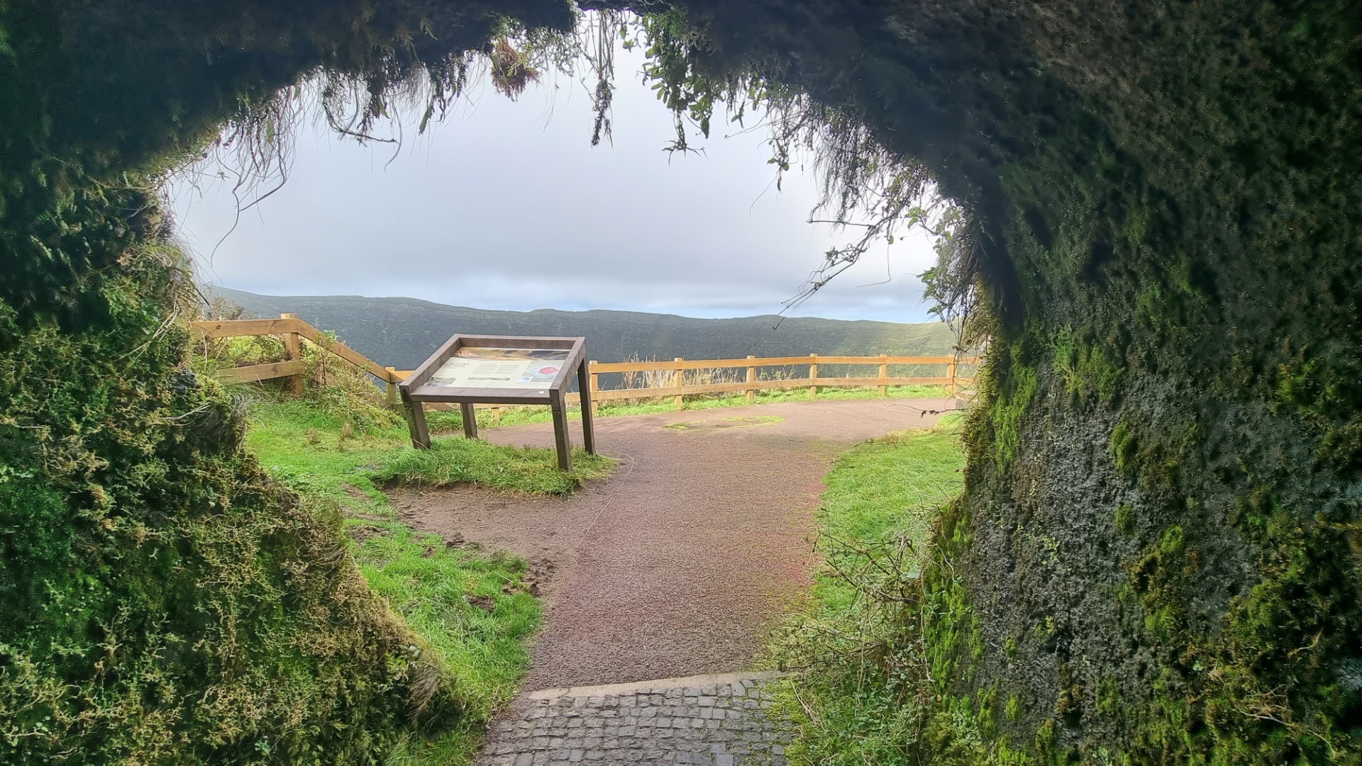 Visitando a Ilha do Faial (Açores)