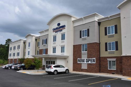 Candlewood Suites Columbus-Northeast