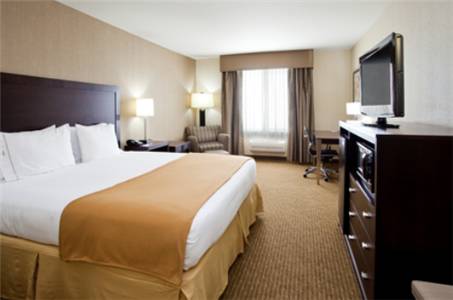 Holiday Inn Express Fresno South