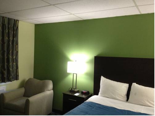 Travelodge Lakewood