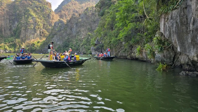 Ha Long Bay, Hanoi - Vietname