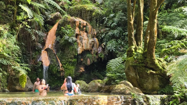 Caldeira Velha, Ilha de São Miguel
