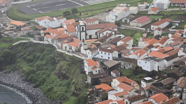 Vila do Corvo