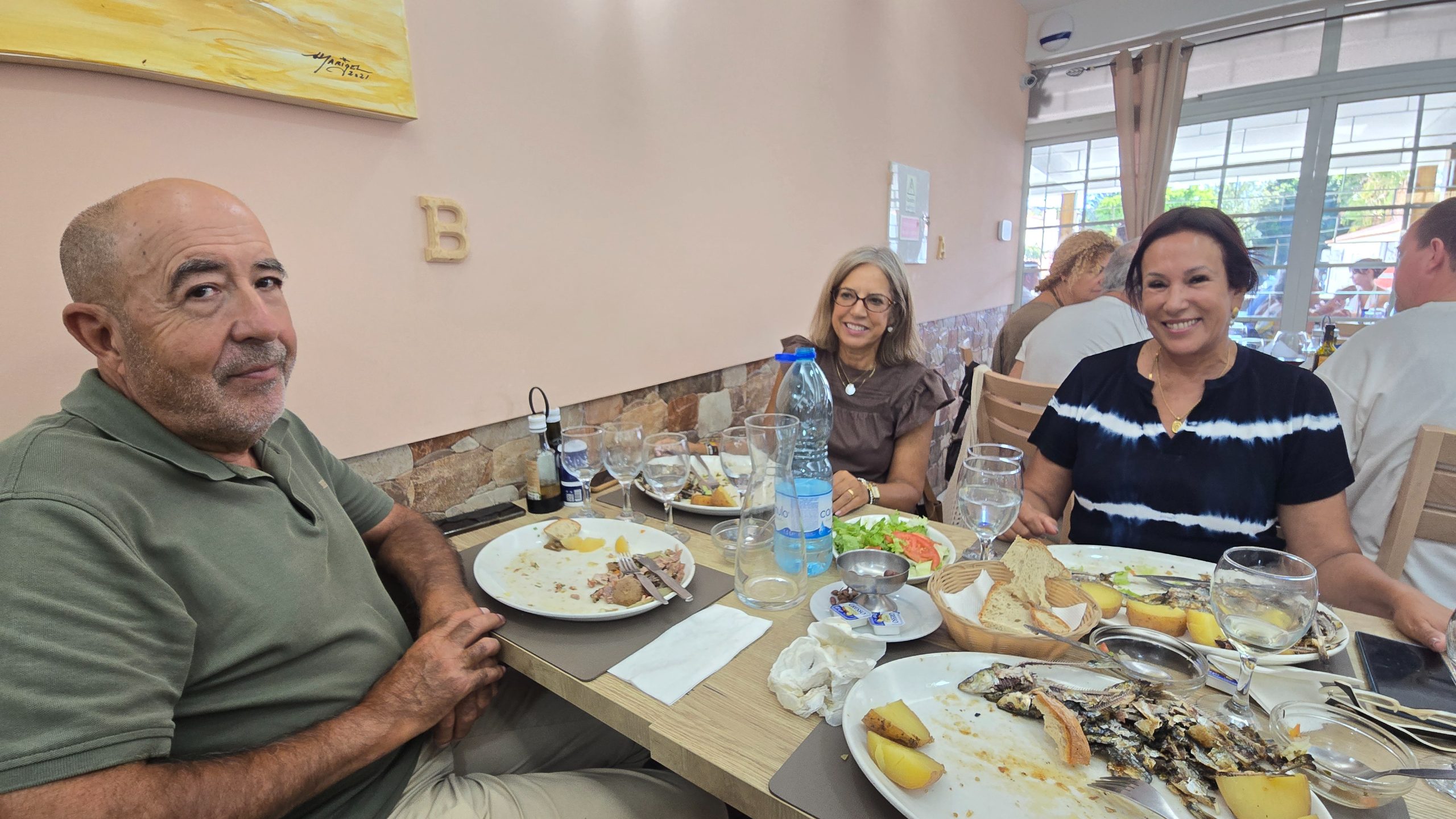 Almoçando com amigos, Manuel, Isa, Abigail